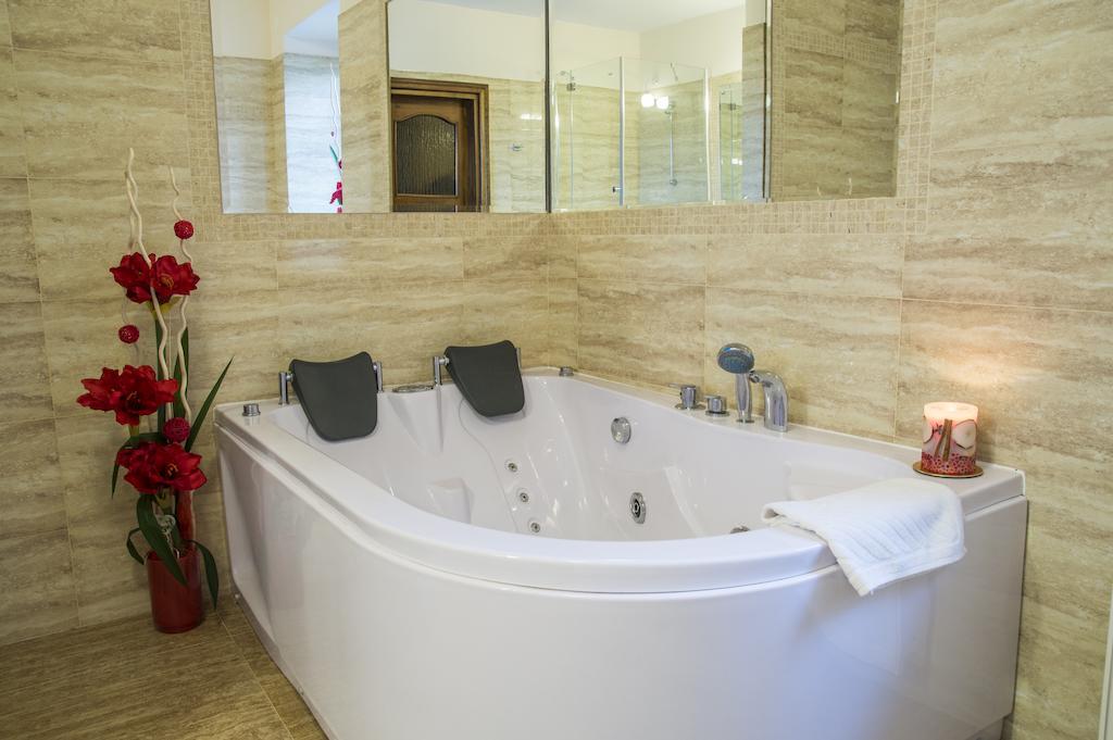 Hotel Mazurski Dworek Mikołajki Quarto foto